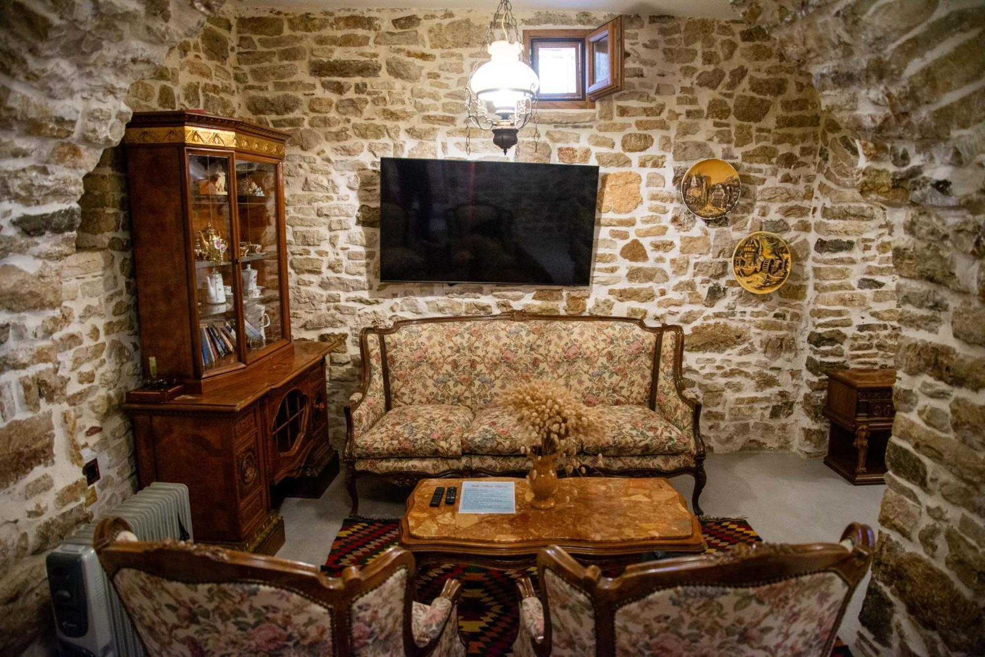 Villa Porta เคพาโร ภายนอก รูปภาพ